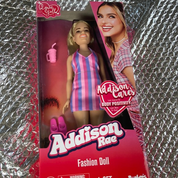 FINAL DROP 🚨 NWT Addison Rae body positivity swim suit Barbie doll - Picture 2 of 2